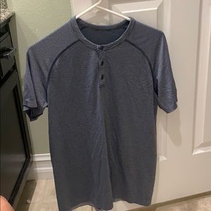 Lululemon Metal Vent Tech button up